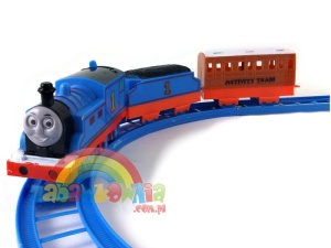 KOLEJKA na baterie z torami i dwa wagoniki