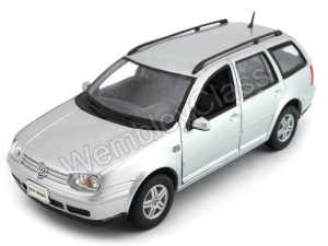 model Welly 1:24 - Volkswagen Golf Variant 2001 22428