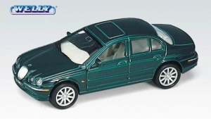 Jaguar S-type 1:34-39 model WELLY