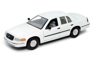 model Welly w skali 1:24 Ford Crown Victoria