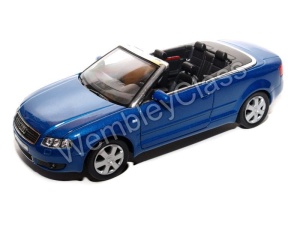Audi A4 Cabriolet model Welly w skali 1:24