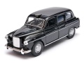 Austin_FX4_London_TAXI_old_10.jpg