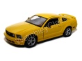 Ford_Mustang_GT_2005_00.JPG