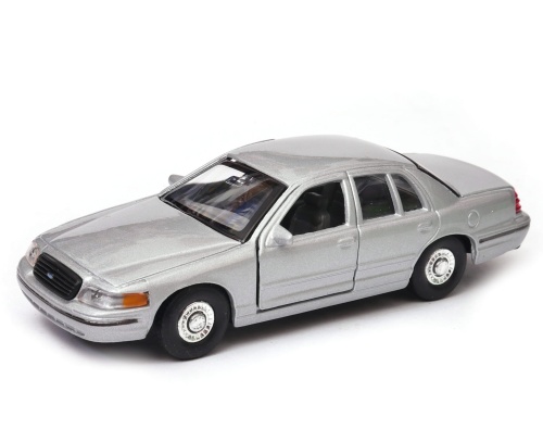 Ford_Crown_Victoria_1999_40.jpg