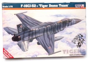 model do sklejania samolot F-16CJ-52+ Tiger Demo Team 1:72
