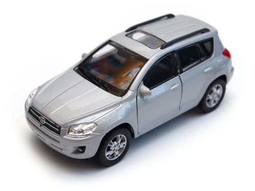 Toyota_RAV4_70.jpg
