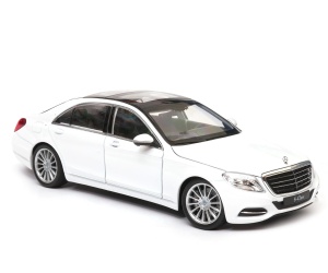 Mercedes-Benz S-Class 1:24 WELLY
