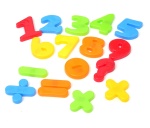 cyferki magnetyczne 4cm 16szt na karcie