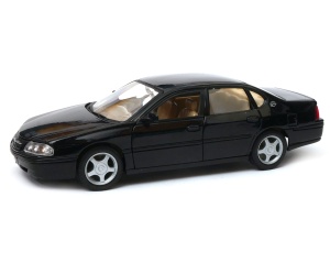 Chevrolet Impala 2001 model Welly w skali 1:24