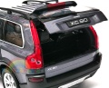 Volvo_XC90_40.jpg