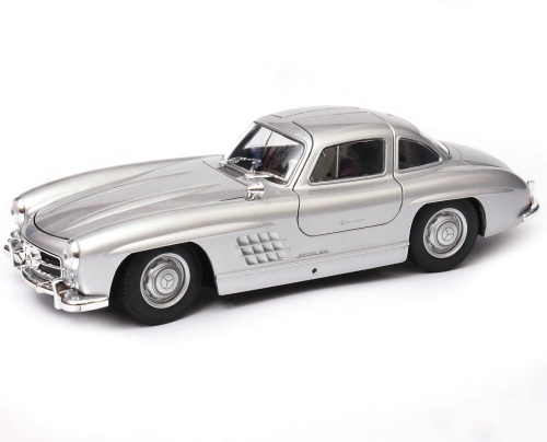 Mercedes-Benz_300SL_50.jpg