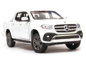 Mercedes-Benz X-Class 1:27 WELLY