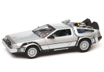 model Welly 1:24 - Delorean Powrót do Przeszłości 1