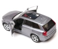 Volvo_XC90_43688_180.jpg
