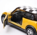 Mini_Cooper_chessboard_49766CH_070.jpg