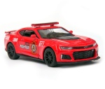 Chevrolet Camaro ZL1 2017 STRAŻ POŻARNA 1:38 model KINSMART on display