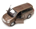 Toyota_Innova_43618_100.jpg