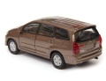 Toyota_Innova_43618_080.jpg