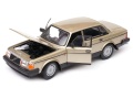 Volvo_240_GL_24102_060.jpg