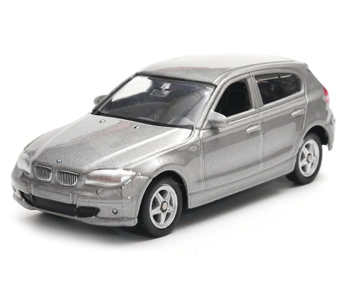 BMW_120i_00.jpg