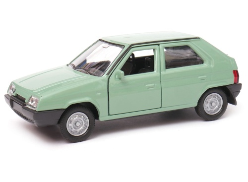 Skoda_Favorit_43805_310.jpg
