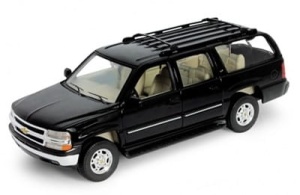 Chevrolet Suburban 2001 1:24 WELLY 22090