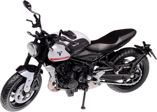 Triumph_Trident_660_12860_020.jpg