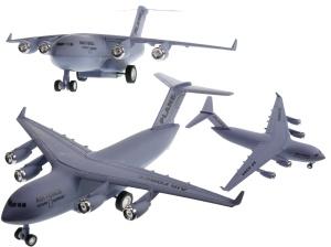 metalowy samolot wojskowy Boeing C-17 Globemaster III z dźwiękiem i światłami 20cm