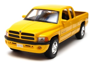 Dodge Ram Quad Cab 1500 Sport model Welly w skali 1:24
