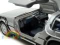 Delorean_BTTFII_40.jpg