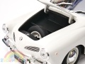 Volkswagen_Karmann_Ghia_Coupe_50.jpg