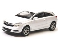 Opel_Astra_GTC_2005_60.jpg