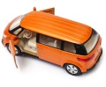 Volkswagen_Microbus_2001_80.jpg